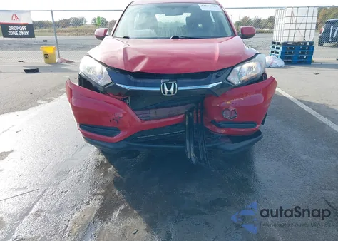 2017 Honda Hr-V Lx z USA, uszkodzony, nr VIN 3CZRU6H32HG703999